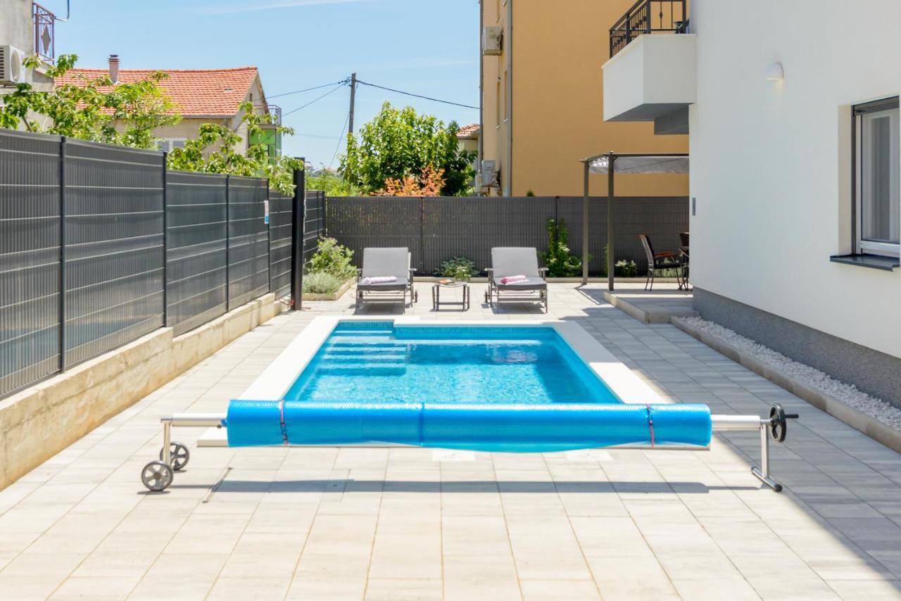 New, Private Heated Swimming Pool, Free Parking, Trogir Centar Apartment Exterior foto